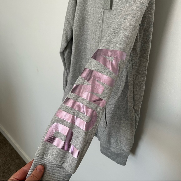 Puma zip up hoodie - Picture 2 of 4